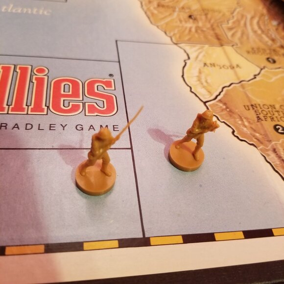 WB Axis Allies Board Game 1987 World War 2 COMPLETE Strategy Gift - Picture 8 of 15